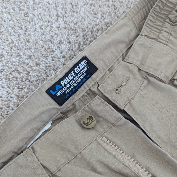 Men's Tan Cargo Pants - Picture 3 of 3